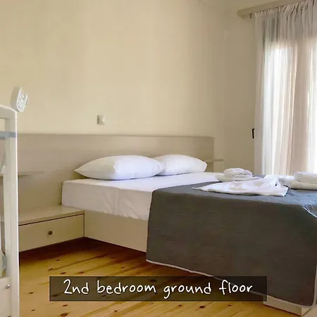 Traditional Private Case de vacanță Astris