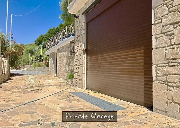 別荘 Traditional Private