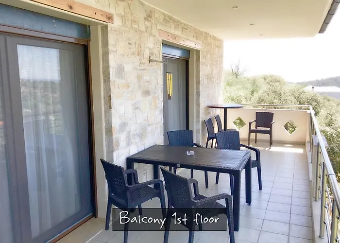 Traditional Private 別荘